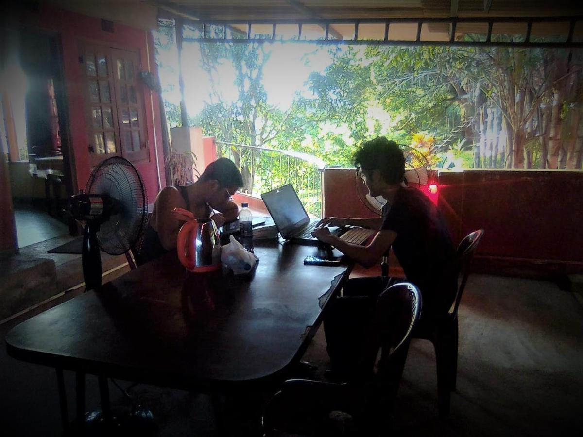 Coca Cola Hostel Malabe Luaran gambar